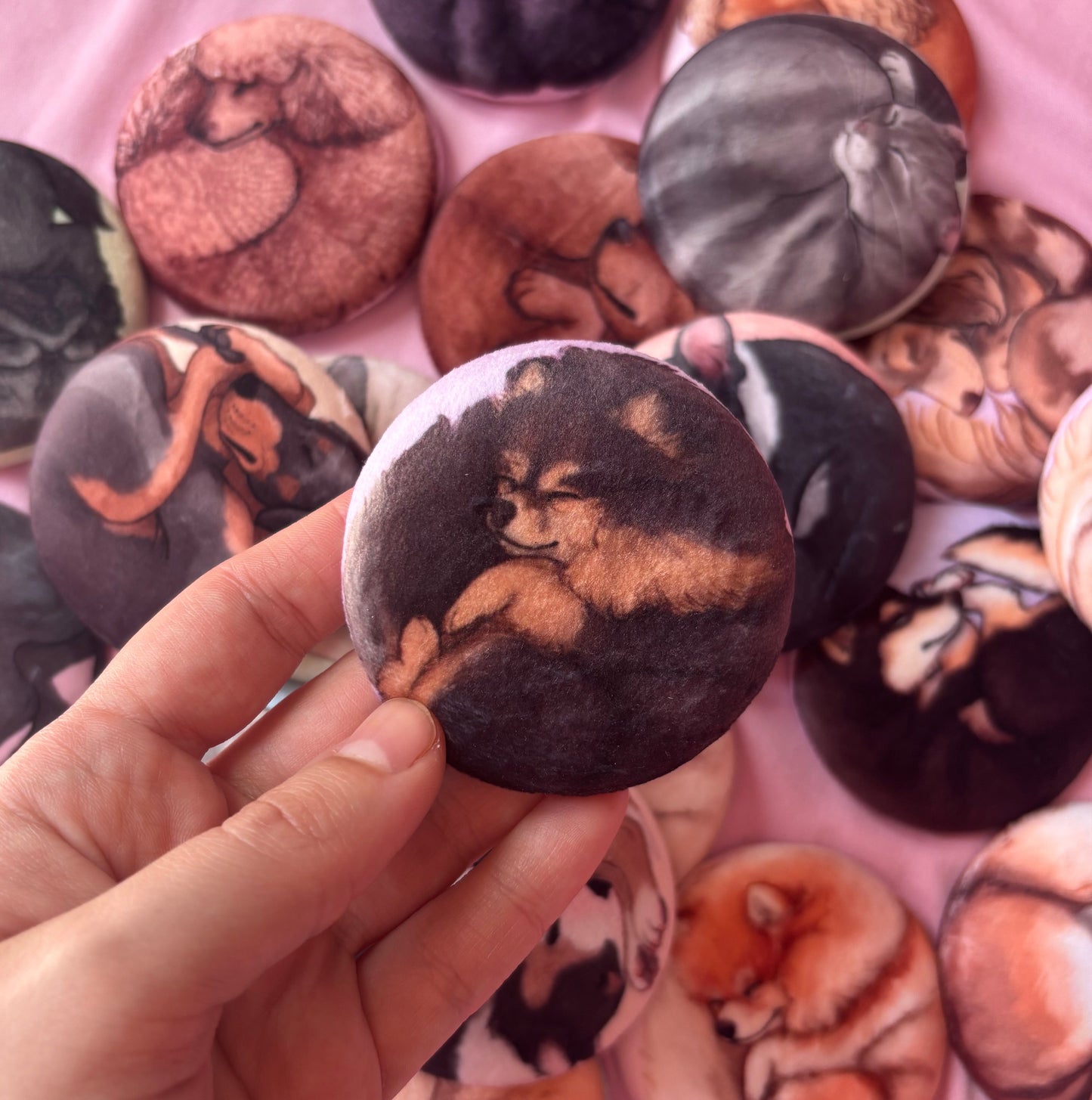 Paws & Dreams Plush Pin | Pomeranian