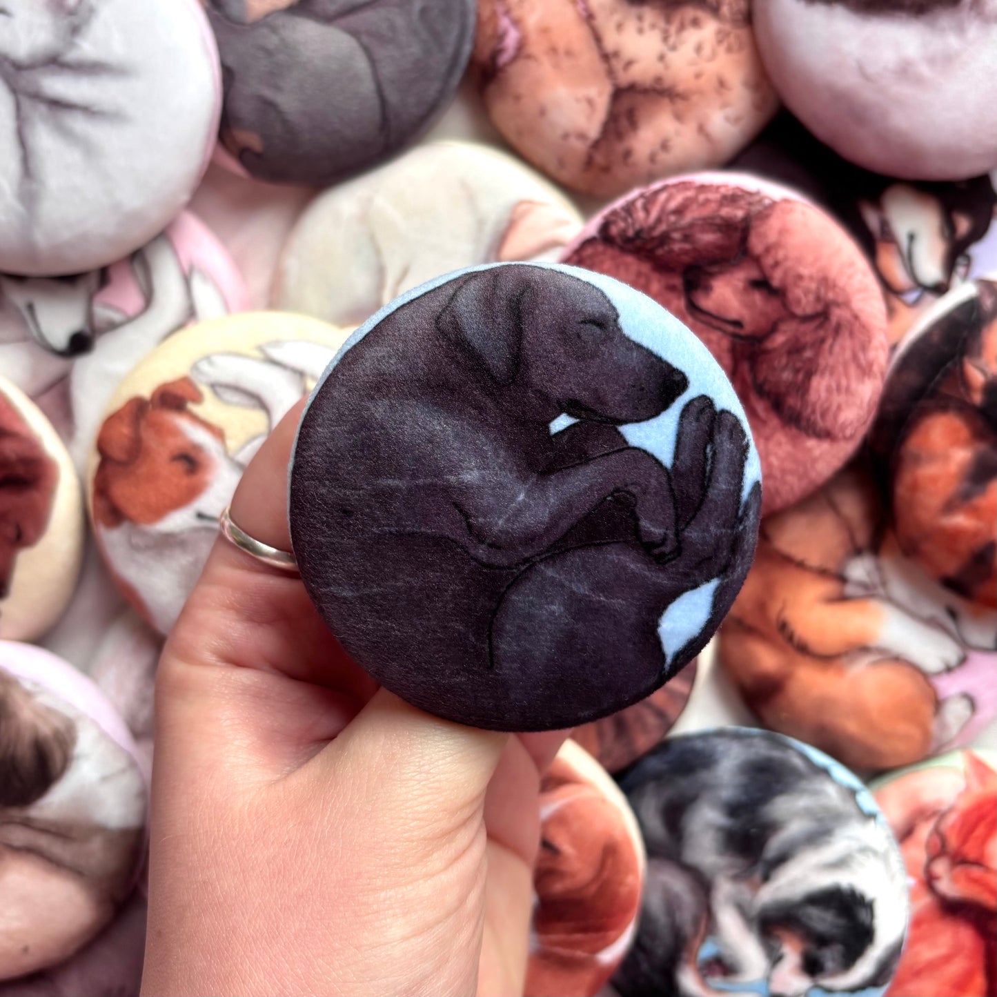 Paws & Dreams Plush Pin | Labrador